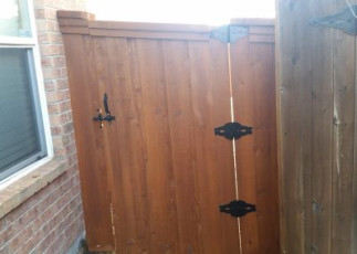 Board on Board w/ Double Trim, Top Cap